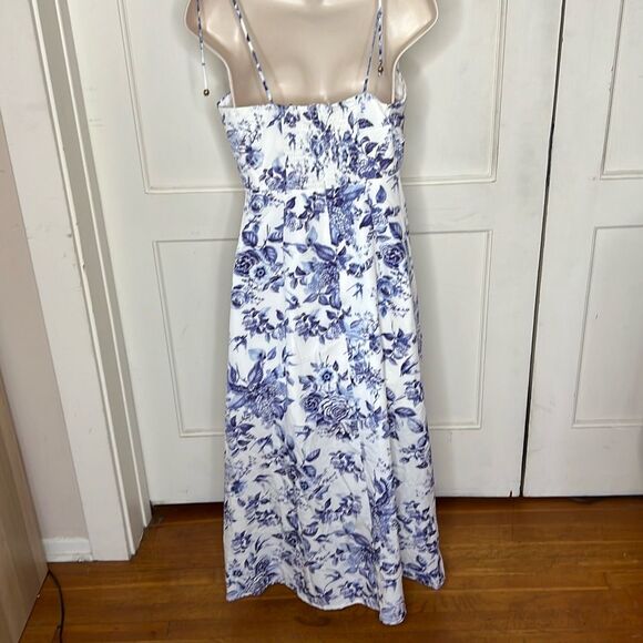 Petal & Pup AZELIA DRESS - BLUE FLORAL Size 6 - Picture 8 of 10